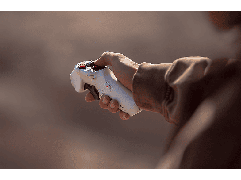 Dron INSTA360 con 24 min Autonomía en color Blanco — foto 14