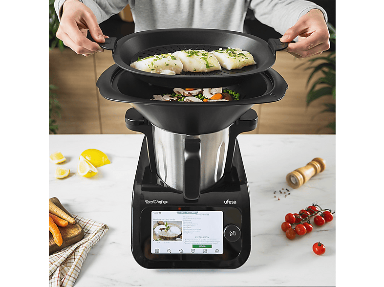 Robot de cocina UFESA en color Blanco y Negro (mod. RK6) — foto 3