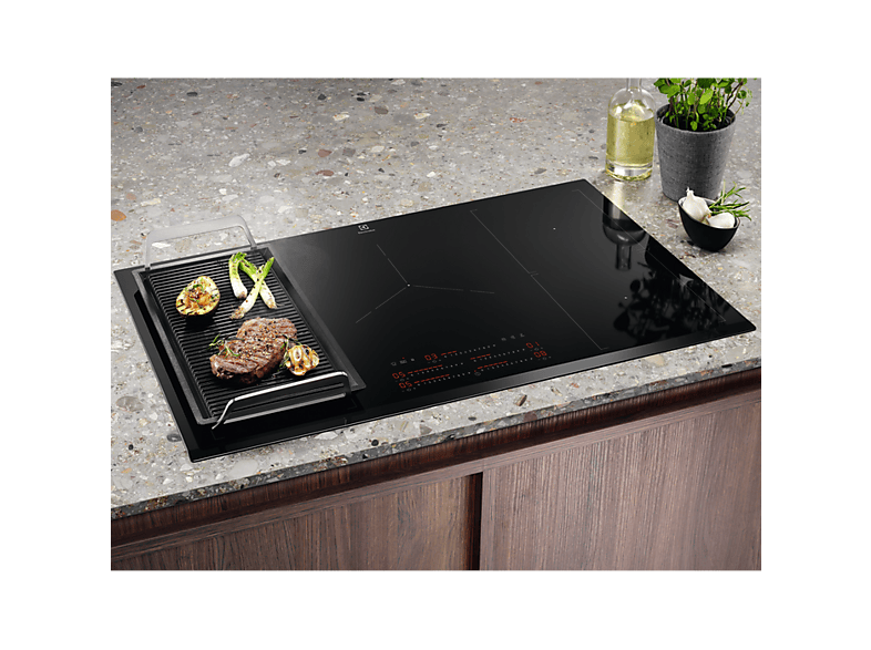 Placa inducción ELECTROLUX con 5 zonas en color Negro — foto 9